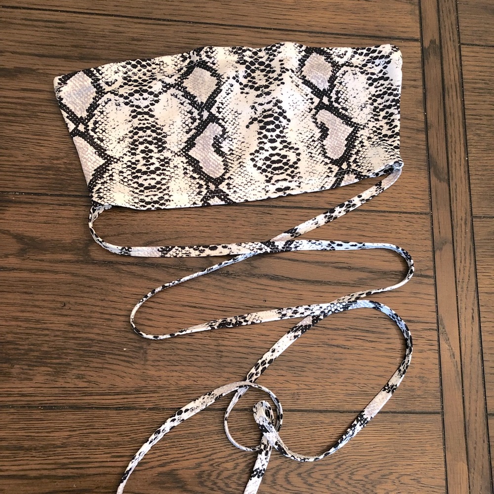 Strapless Crop Top With Wrap Tie